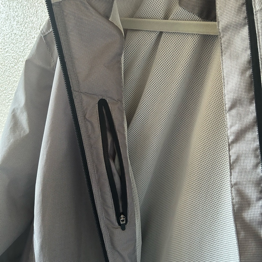 Peter Millar Waterproof Golf Jacket - image 4